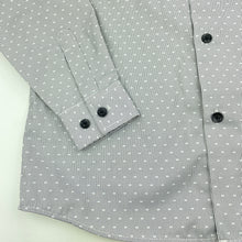 Load image into Gallery viewer, Boys Huntley &amp; Sons, lightweight long sleeve dress shirt, EUC, size 8,  
