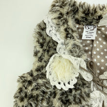Load image into Gallery viewer, Girls Target, animal print faux fur vest, GUC, size 00,  