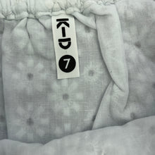 Load image into Gallery viewer, Girls KID, lined broderie cotton skirt, elasticated, L: 33cm, FUC, size 7,  