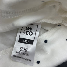 Load image into Gallery viewer, unisex Kids &amp; Co, soft cotton hat / beanie, EUC, size 000,  