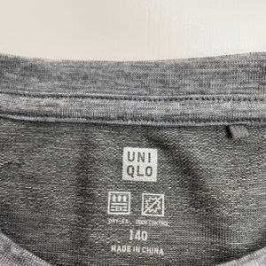 unisex Uniqlo, DRY-EX sports / activewear top, EUC, size 10,  