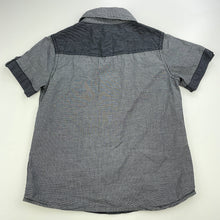 Load image into Gallery viewer, Boys Wayne Jnr, lightweight cotton short sleeve shirt, poppers, EUC, size 6,  