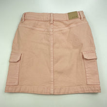 Load image into Gallery viewer, Girls Target, stretch denim cargo skirt, adjustable, L: 32cm, FUC, size 7,  