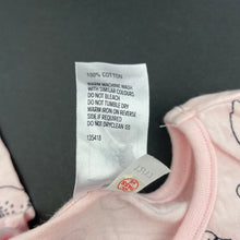 Load image into Gallery viewer, Girls Kids &amp; Co, cotton long sleeve top, swans, EUC, size 000,  