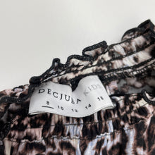 Load image into Gallery viewer, Girls Decjuba Kids, lightweight leopard print long sleeve dress, GUC, size 8, L: 75cm approx