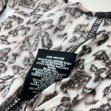 Load image into Gallery viewer, Girls Decjuba Kids, lightweight leopard print long sleeve dress, GUC, size 8, L: 75cm approx
