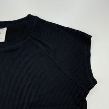 Load image into Gallery viewer, Girls Target, ribbed short sleeve rashie / swim top, GUC, size 10,  