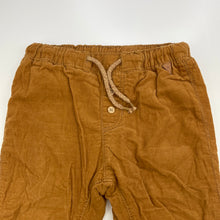 Load image into Gallery viewer, Girls H&amp;M, lined corduroy cotton pants, elasticated, Inside leg: 28cm, EUC, size 1,  