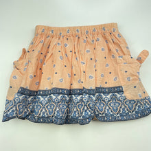 Load image into Gallery viewer, Girls Lee Cooper, lined lightweight cotton skirt, elasticated, L: 28cm, GUC, size 5,  