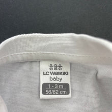 Load image into Gallery viewer, Boys LC Waikiki, white cotton t-shirt / top, bus, GUC, size 000,  