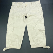 Load image into Gallery viewer, Girls OFF LIMITS, cropped cotton cargo pants, W: 66cm, Inside leg: 35cm, EUC, size 8,  