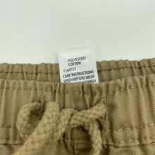 Load image into Gallery viewer, Boys Brilliant Basics, lightweight casual shorts, elasticated, EUC, size 6,  