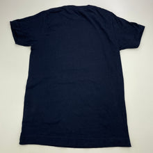 Load image into Gallery viewer, Boys Live and Tell, navy cotton Christmas t-shirt / top, Sz: M, L: 51cm, armpit to armpit: 34cm, EUC, size 7-8,  
