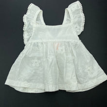 Load image into Gallery viewer, Girls Country Road, embroidered lightweight cotton summer top, EUC, size 00,  