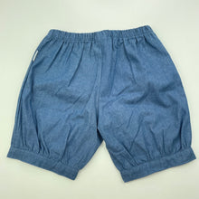 Load image into Gallery viewer, Girls Korango, lightweight cotton shorts, elasticated, EUC, size 0,  