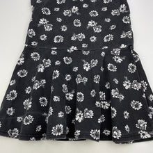 Load image into Gallery viewer, Girls Target, floral casual dress, wash fade, FUC, size 7, L: 61cm