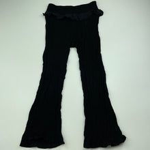 Load image into Gallery viewer, Girls Mango, lightweight crinkle pants, elasticated, Inside leg: 44cm, GUC, size 7,  