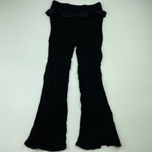 Load image into Gallery viewer, Girls Mango, lightweight crinkle pants, elasticated, Inside leg: 44cm, GUC, size 7,  