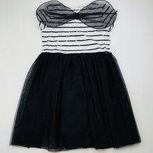 Load image into Gallery viewer, Girls H&amp;T, spliced cotton &amp; tulle fairy party dress, GUC, size 7, L: 62cm