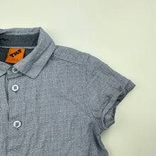 Load image into Gallery viewer, Boys Tilt, cotton short sleeve shirt, GUC, size 3,  