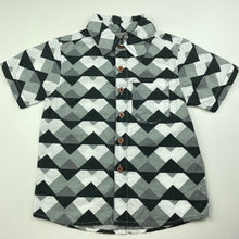Load image into Gallery viewer, Boys WAGA Dude, cotton short sleeve shirt, GUC, size 3-4,  