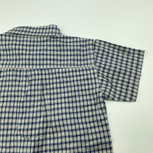 Load image into Gallery viewer, Boys PRIME FASHION, lightweight short sleeve shirt, armpit to armpit: 31cm, NEW, size 3,  