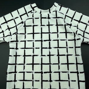 Girls Black & White, long sleeve top, L: 45cm, EUC, size 4,  
