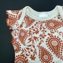 Load image into Gallery viewer, Girls Baby Berry, cotton bodysuit / romper, EUC, size 00000,  