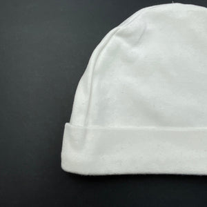 unisex Dymples, white stretchy hat / beanie, GUC, size 000,  