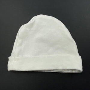 unisex Dymples, white stretchy hat / beanie, GUC, size 000,  