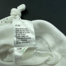 Load image into Gallery viewer, unisex Tiny Little Wonders, cotton hat / beanie, EUC, size 000,  