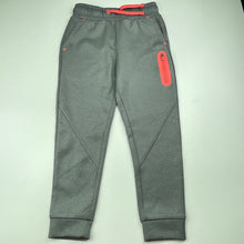 Load image into Gallery viewer, Girls MB, sports / activewear pants, elasticated, Inside leg: 45cm, EUC, size 5,  
