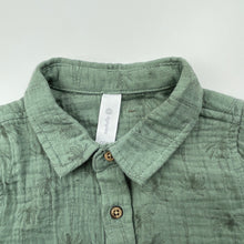 Load image into Gallery viewer, Boys Dymples, khaki crinkle cotton short sleeve shirt, GUC, size 000,  