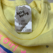Load image into Gallery viewer, Girls Baby Berry, soft cotton romper, shooting star, EUC, size 00,  