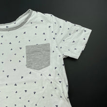Load image into Gallery viewer, Boys Target, cotton t-shirt / top, pocket, FUC, size 4,  