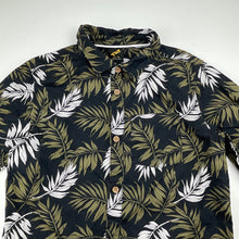 Load image into Gallery viewer, Boys Tilt, lightweight cotton long sleeve shirt, EUC, size 10,  