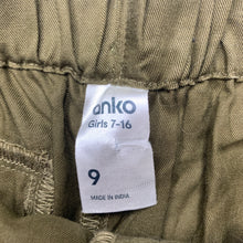 Load image into Gallery viewer, Girls Anko, khaki lyocell shorts, elasticated, EUC, size 9,  