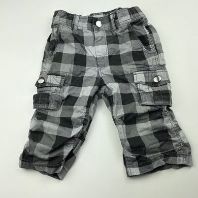 Boys H&M, checked cotton long cargo shorts, adjustable, Inside leg: 20cm, GUC, size 4,  