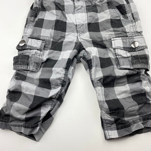 Boys H&M, checked cotton long cargo shorts, adjustable, Inside leg: 20cm, GUC, size 4,  