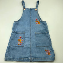 Load image into Gallery viewer, Girls 1964 Denim Co, embroidered stretch denim overalls dress, FUC, size 5, L: 57cm