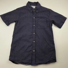 Load image into Gallery viewer, Boys KID, navy lightweight cotton short sleeve shirt, EUC, size 7,  