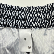 Load image into Gallery viewer, Girls Target, lightweight board shorts, elasticated, EUC, size 8,  
