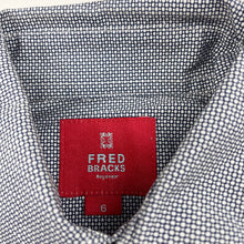 Load image into Gallery viewer, Boys Fred Bracks, lightweight cotton long sleeve shirt, GUC, size 6,  