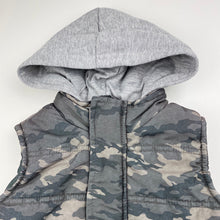 Load image into Gallery viewer, Boys Kids &amp; Co, camo print hooded puffer vest, FUC, size 4,  