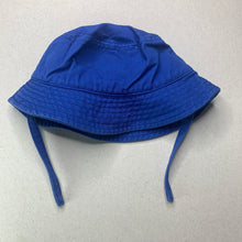 Load image into Gallery viewer, Boys B Collection, cotton bucket hat, chin strap, circumference: 48cm, EUC, size 0,  