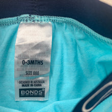 Load image into Gallery viewer, unisex Bonds, blue stretchy leggings / bottoms, EUC, size 000,  