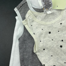 Load image into Gallery viewer, unisex Target, set of 3 organic cotton singlet tops, marks on labels, NEW, size 000,  