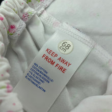 Load image into Gallery viewer, Girls floral, stretchy shorts / bottoms, GUC, size 00,  