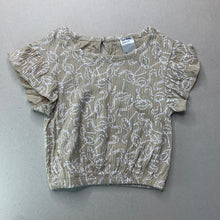 Load image into Gallery viewer, Girls Anko, stretchy crinkle top, flamingos, EUC, size 1,  