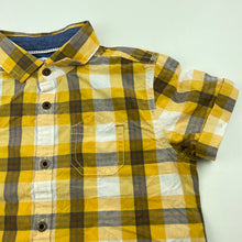 Load image into Gallery viewer, Boys Okaidi, checked cotton short sleeve shirt, FUC, size 4,  
